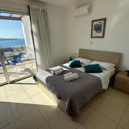Villa Aqua Sunrise 1Km From Beach With Sea Views Kólpos tón Korallíon Eksteriør bilde